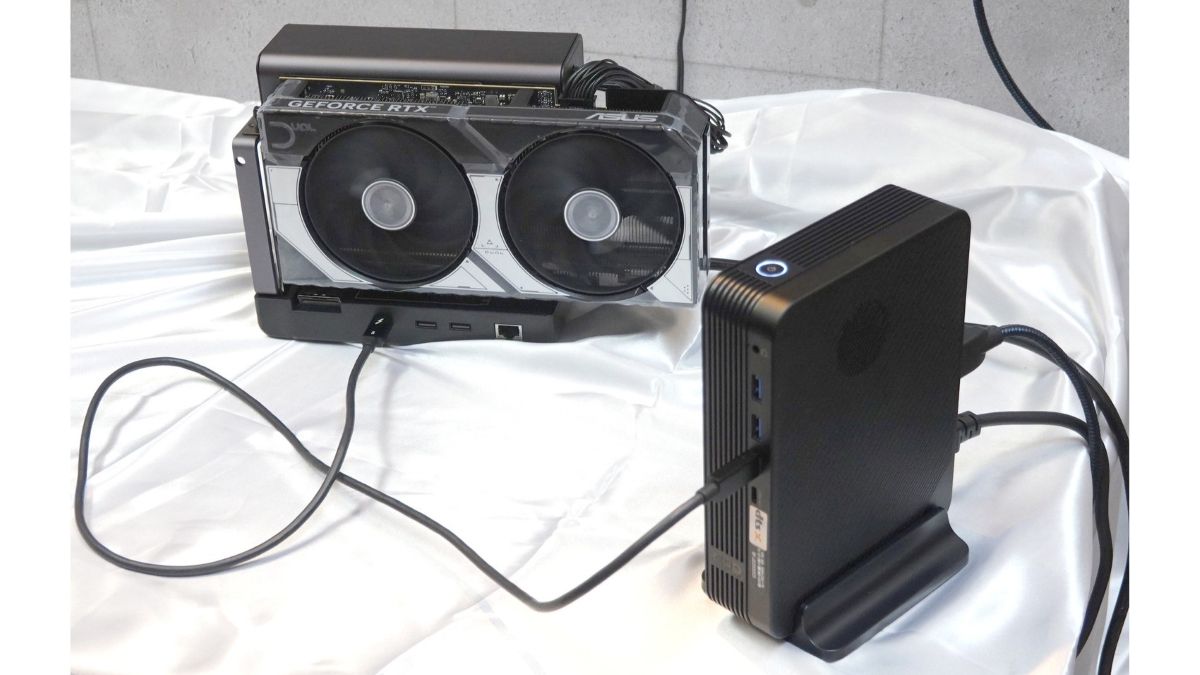 Core Ultraシリーズ3搭載で電源内蔵の極小ミニPC「GPD BOX」＆約1.6kg